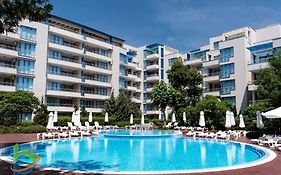 Excelsior Aparthotel